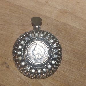 1905 antique Indian Head pendant